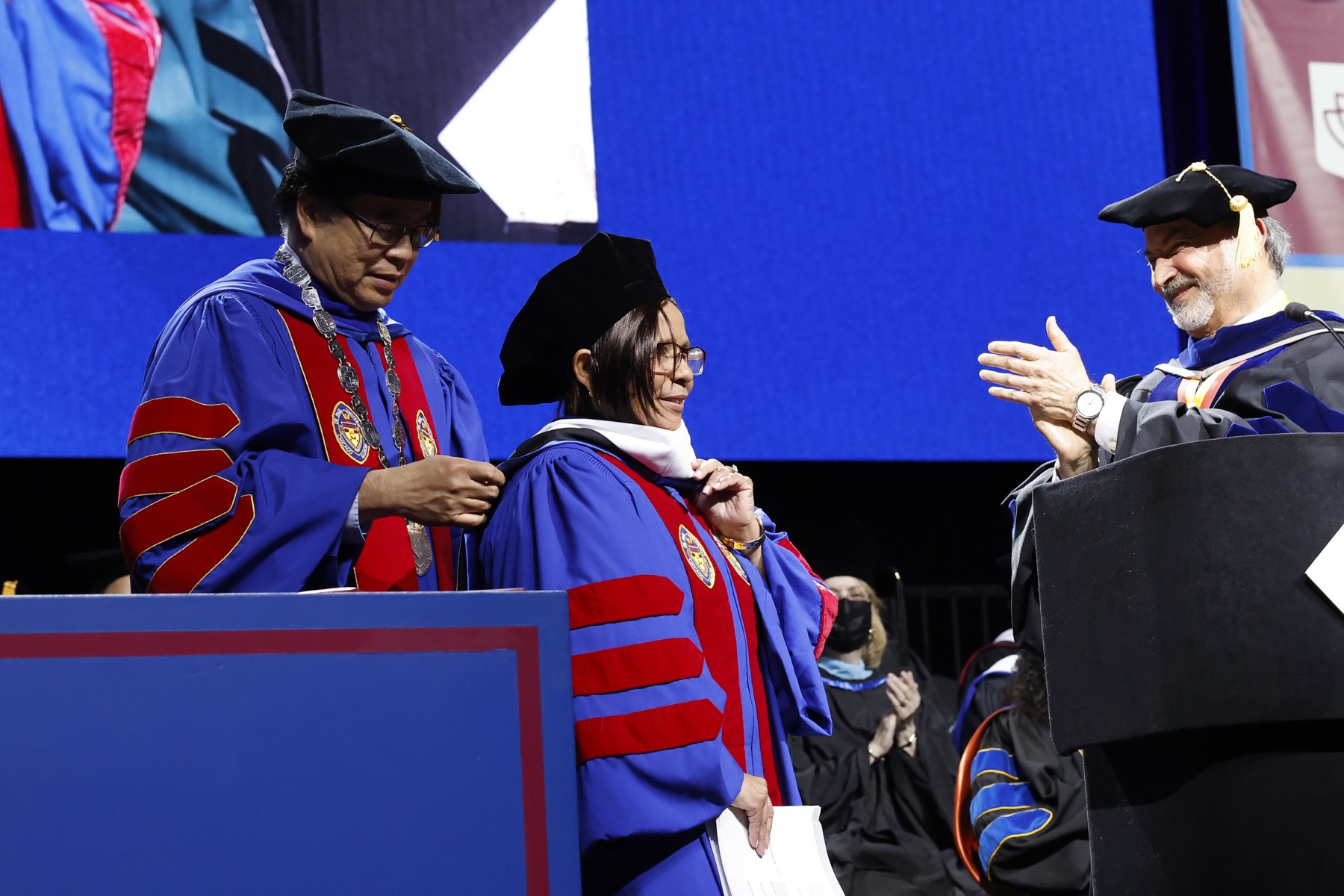 Jessica Sarowitz accepts her honorary degree at the Liberal Arts and Social Sciences and the School of Continuing and Professional Studies ceremony.